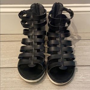 Women’s Mossimo Gladiator Sandals size 7.5